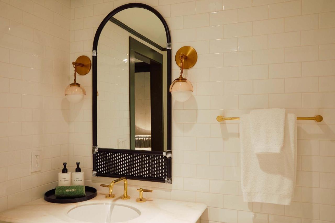 Hotel Faraway Martha'S Vineyard Edgartown Esterno foto